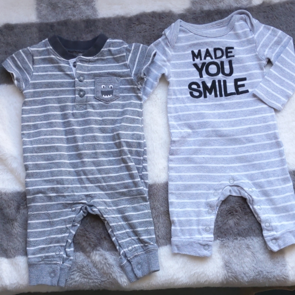 👶 3/$12 - 2 Footless one peice baby boy outfits